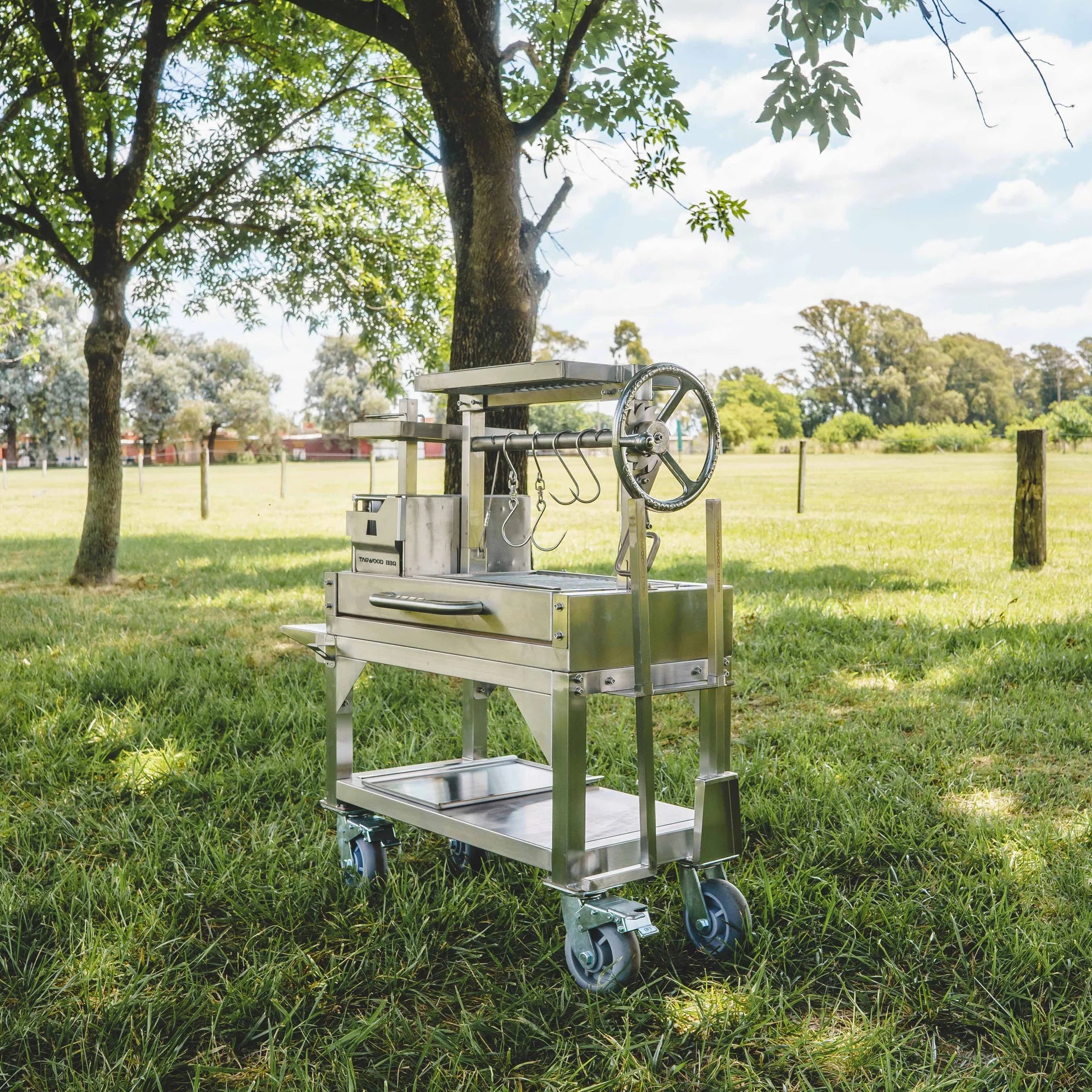 Tagwood Freestanding MINI Santa Maria Grill - Argentine Style